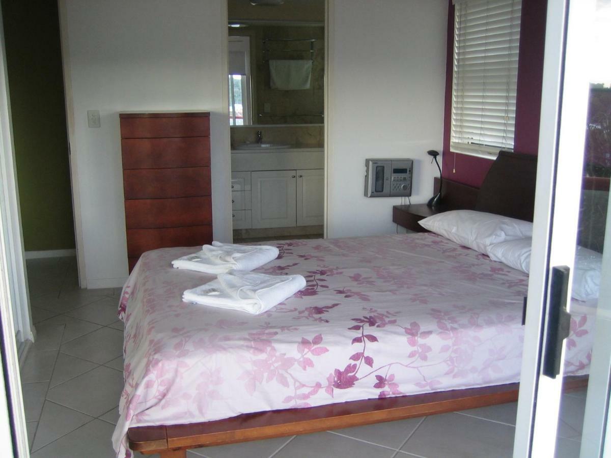Casablanca Palms Hotel Gold Coast Exterior foto